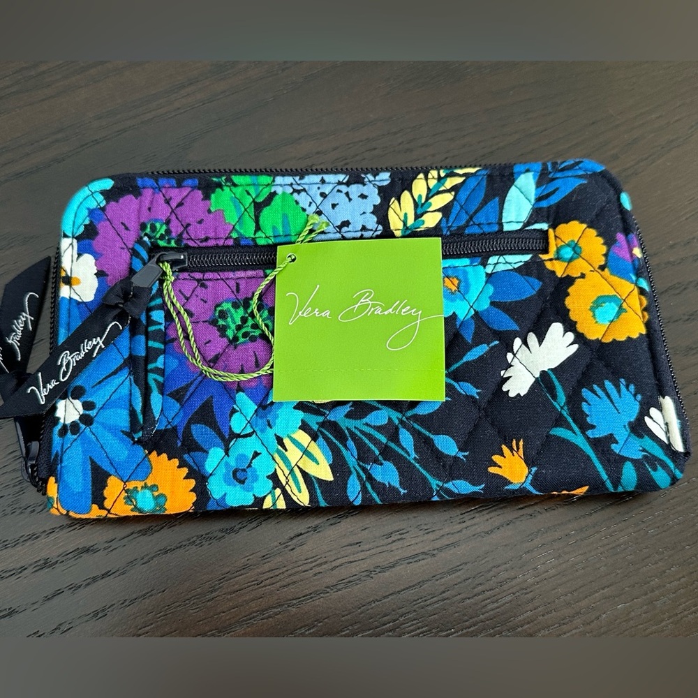 Vera Bradley Multicolor Floral Zip Wallet